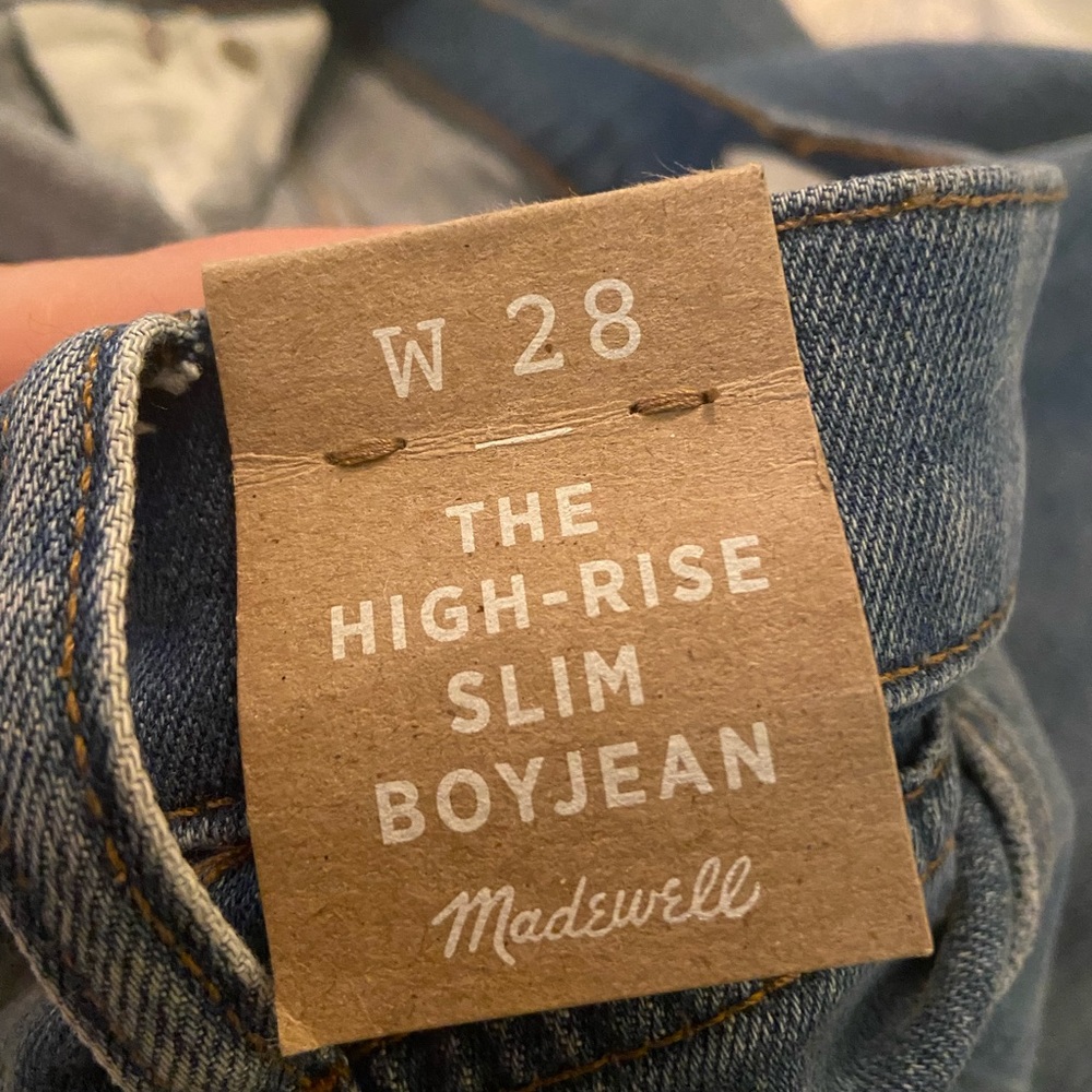 Madewell high rise slim boyjean distressed NWT